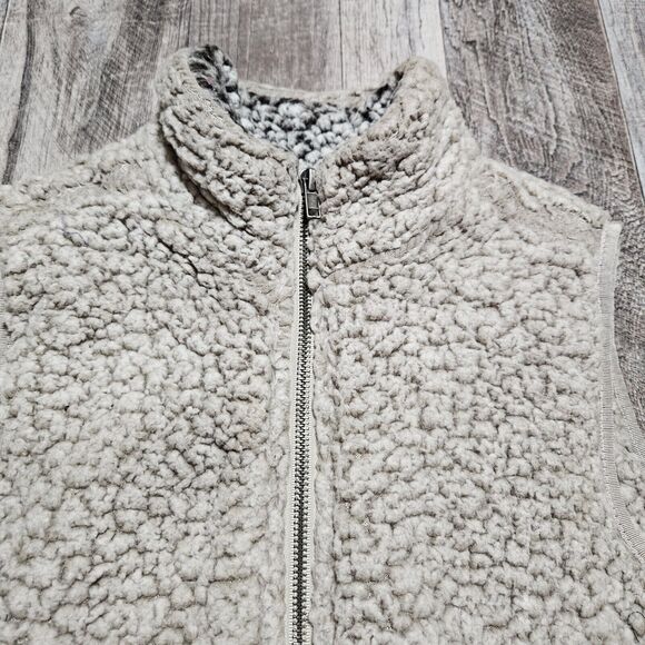 Thread And Supply Sherpa Arctic Vest Size XSmall Fleece Full Zip Pockets Outdoor - Picture 12 of 16